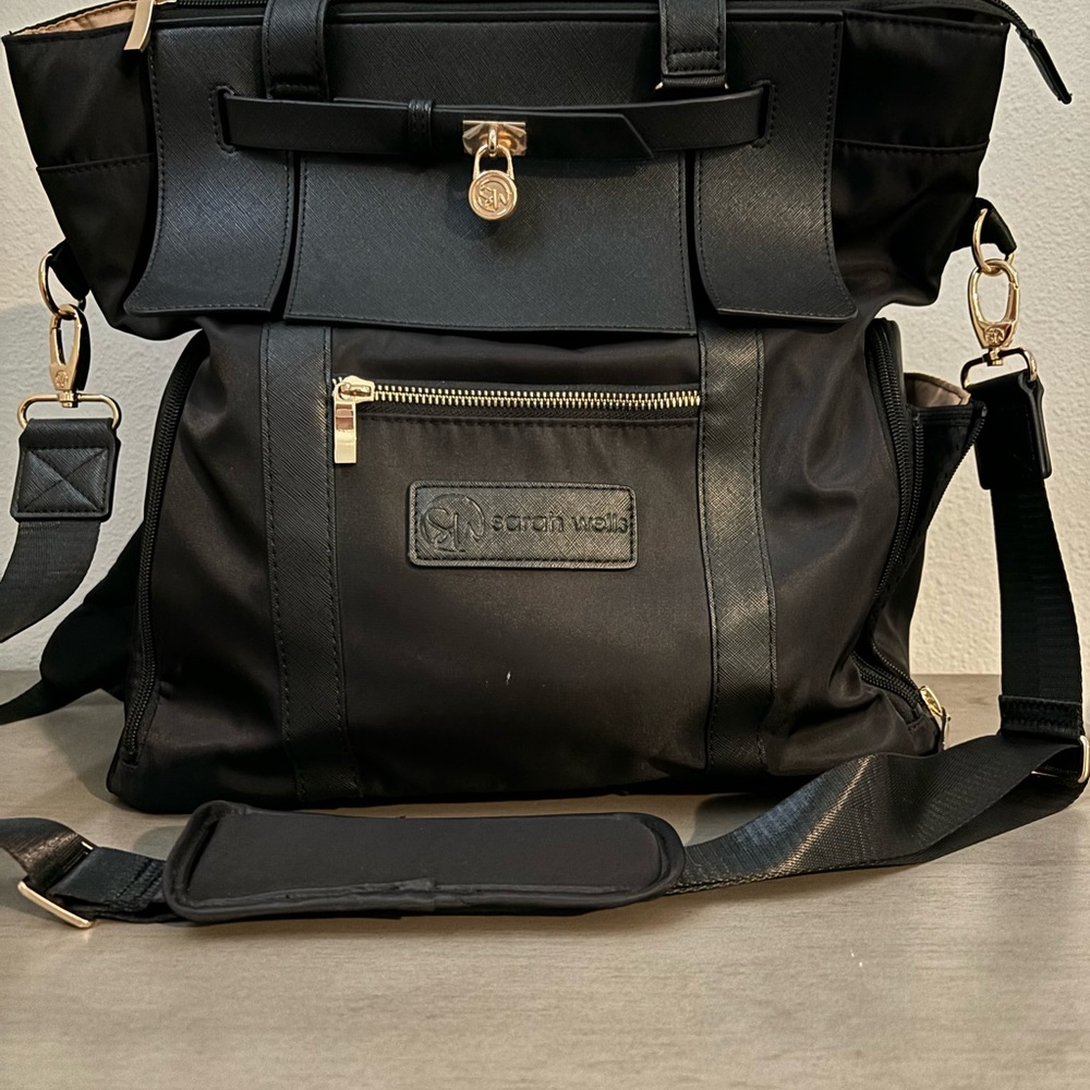 Sarah Wells Nylon Nursing Bag